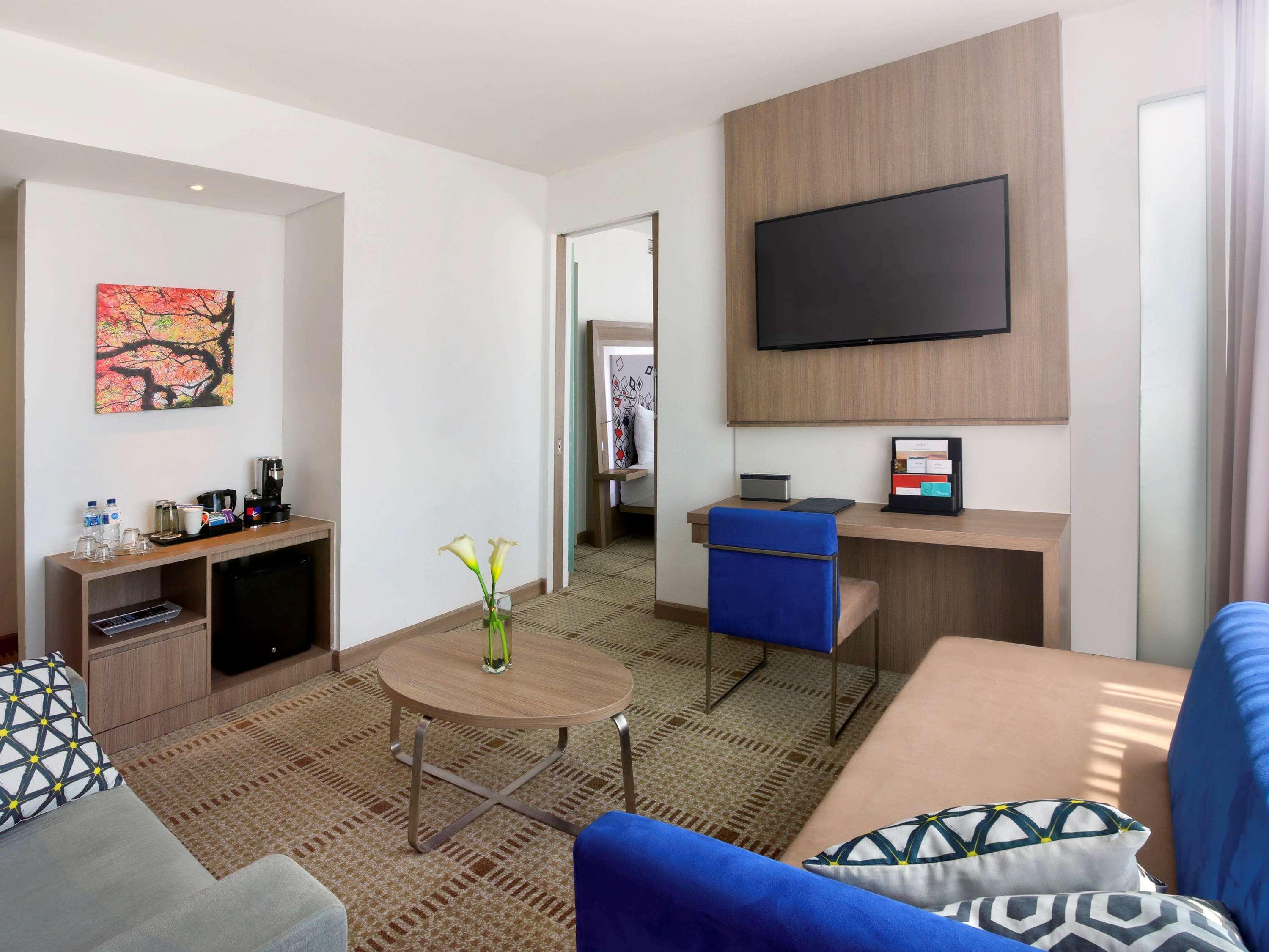 Novotel Grand Shayla Hotel 4*