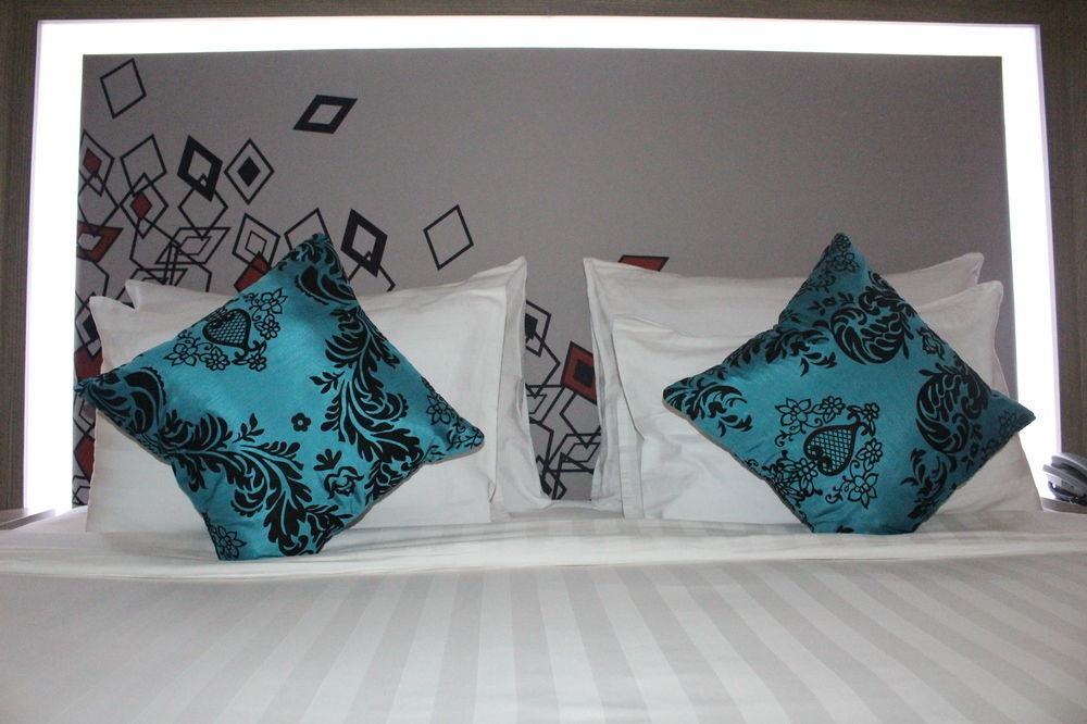Novotel Grand Shayla 4* Makassar